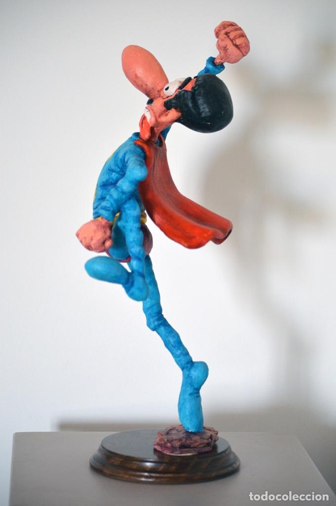 C&oacute;mics: Escultura de Superl&oacute;pez - Foto 4