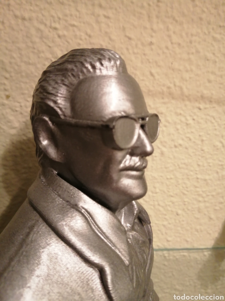 C&oacute;mics: BUSTO STAN LEE IMPRESI&Oacute;N 3D 12 CM - Foto 3