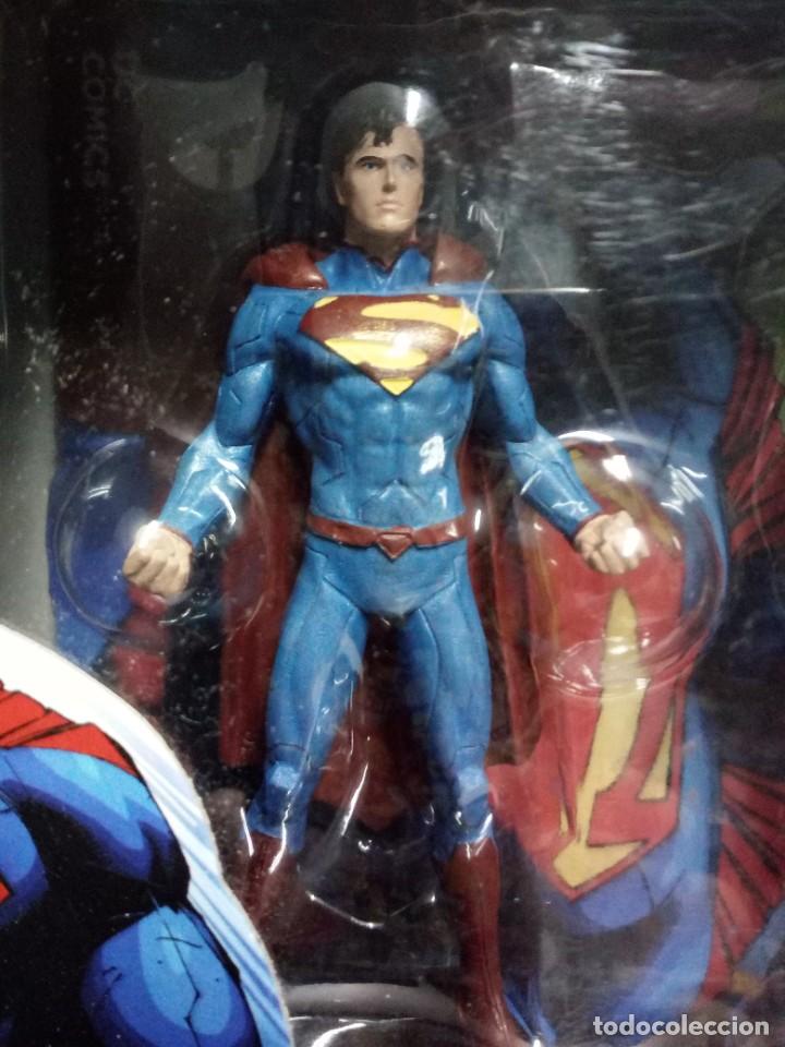 C&oacute;mics: DC Comics Masterpiece Collection Superman - Foto 2