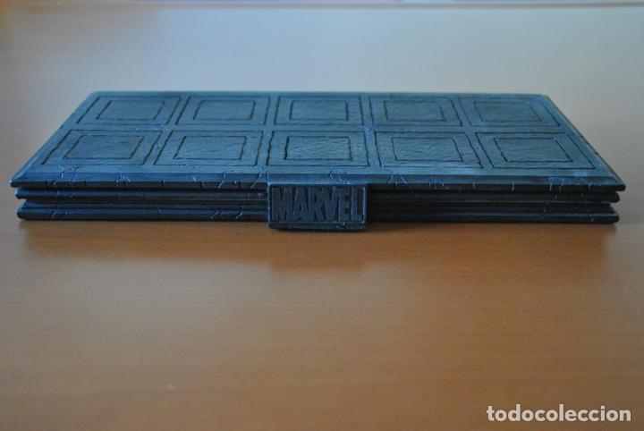 C&oacute;mics: 2 Bases figuras Marvel Eaglemos - goly - Foto 1