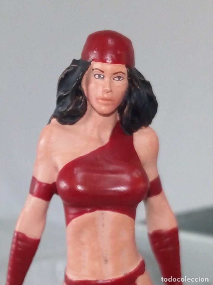 C&oacute;mics: Figura de plomo Marvel 17 Elektra con caja. - Foto 2