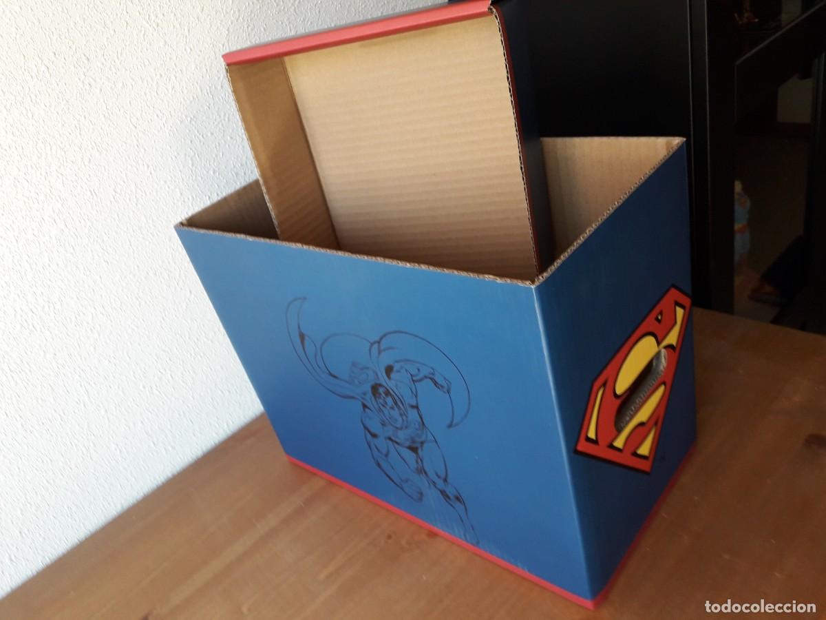 C&oacute;mics: Caja C&oacute;mics Comic Box DC Superman - Foto 3