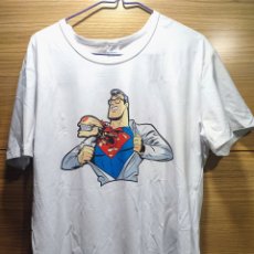 Cómics: CAMISETA DE SUPERMAN VERSUS ALIEN EL OCTAVO PASAJERO XL EN BLANCO. Lote 400997599