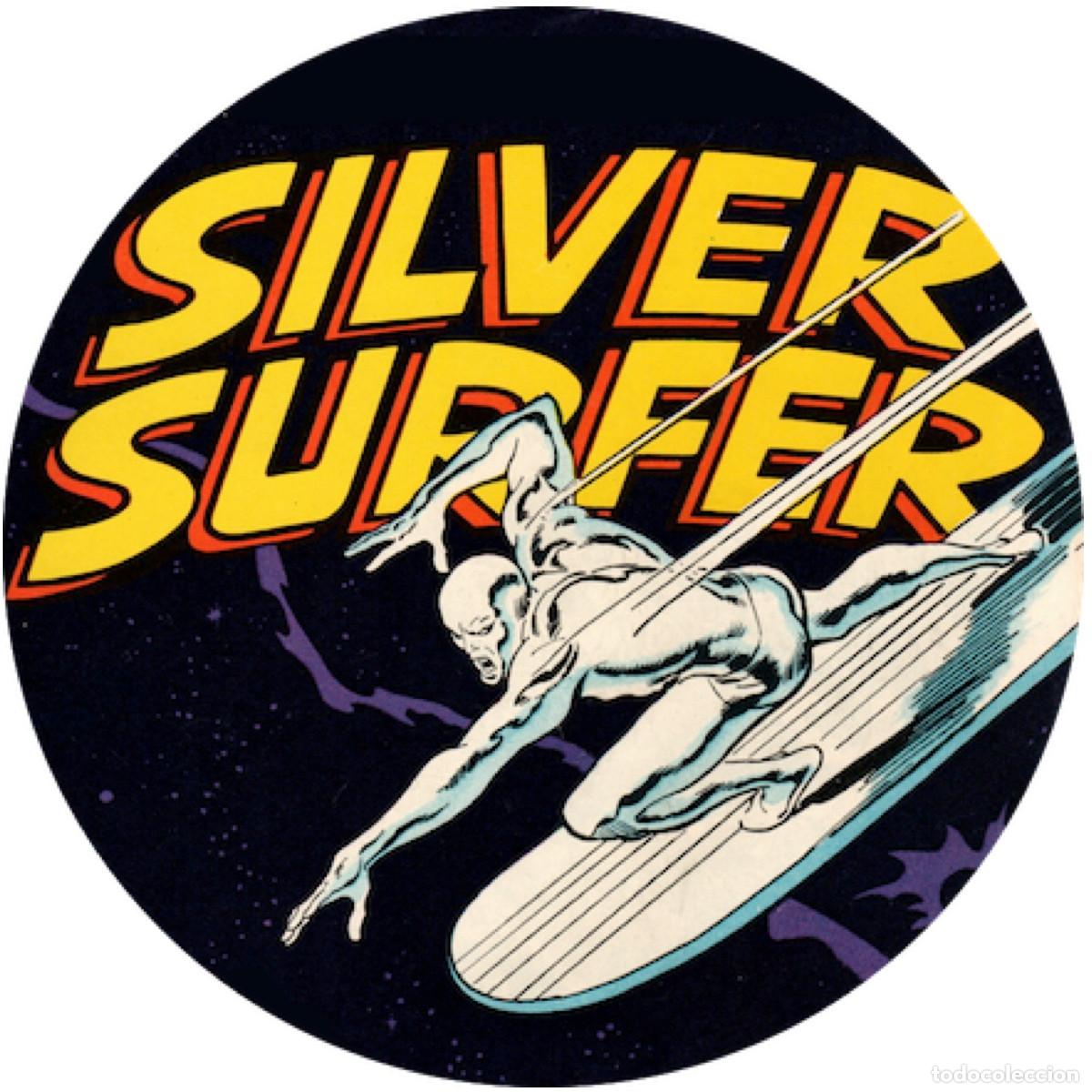 C&oacute;mics: Chapa/Badge Silver Surfer - Foto 1
