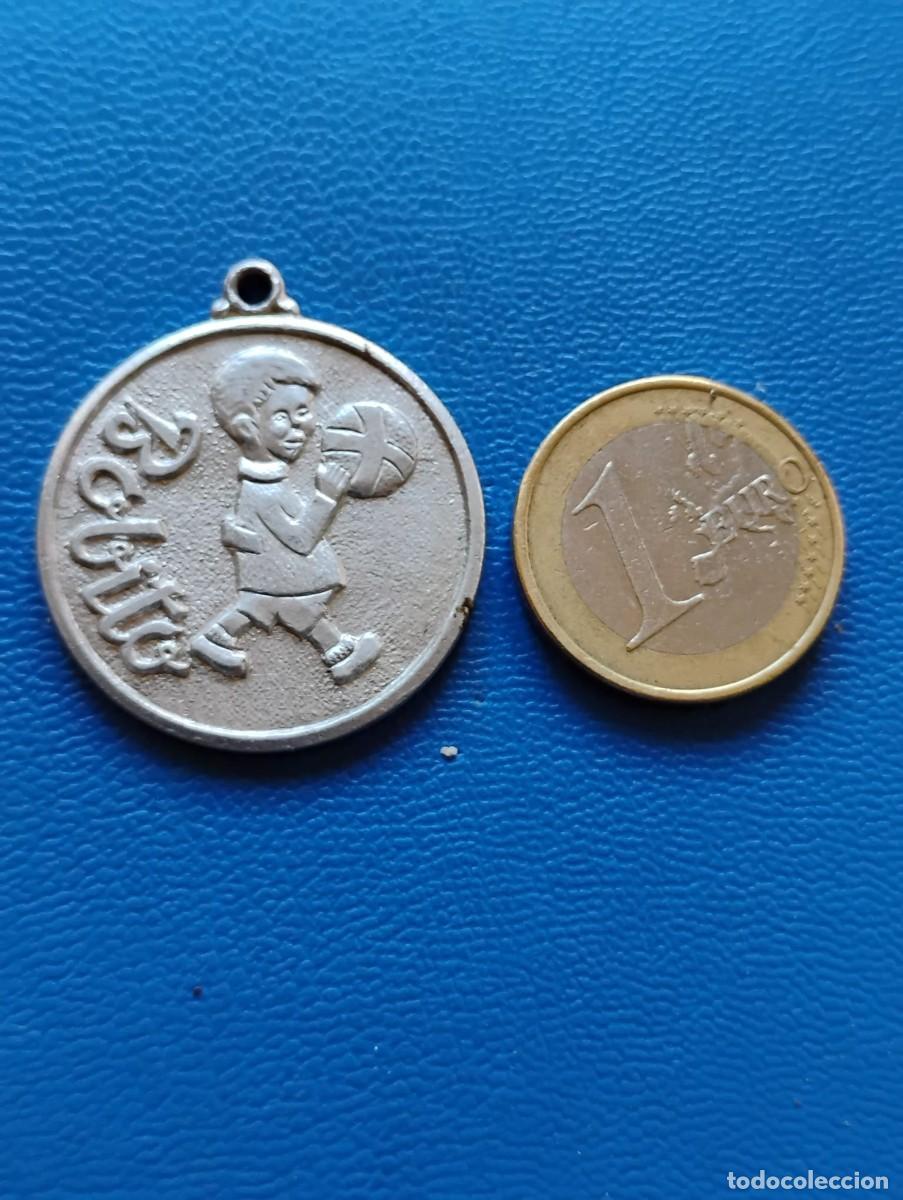 C&oacute;mics: MEDALLA BOBITO - ANTIGUO PERSONAJE DE COMICS - Foto 1