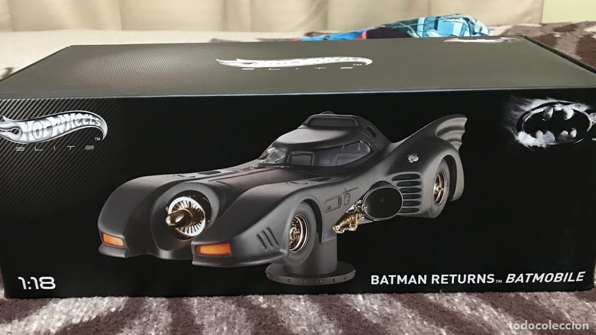 Comics : Batman Returns Batmobile Hot Wheels Elite 1:18