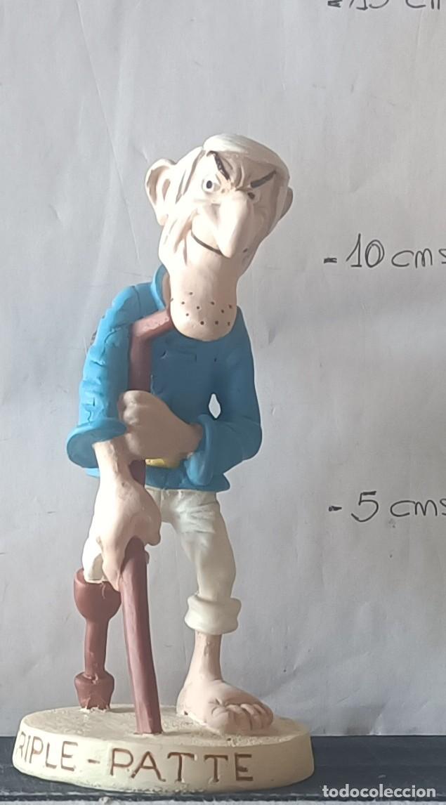 Comics: Figura Tres patas pirata La Gaule et l'Empire Romain avec Ast&eacute;rix 38 Atlas Plastoy