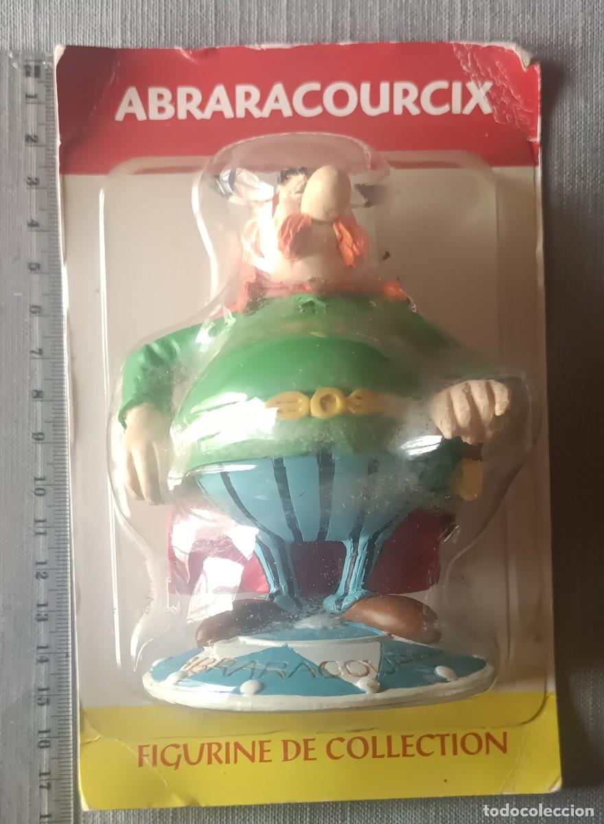 Comics: Figura resina Abraracurcix La Gaule et L'empire Romain avec Ast&eacute;rix 6 Atlas Plastoy