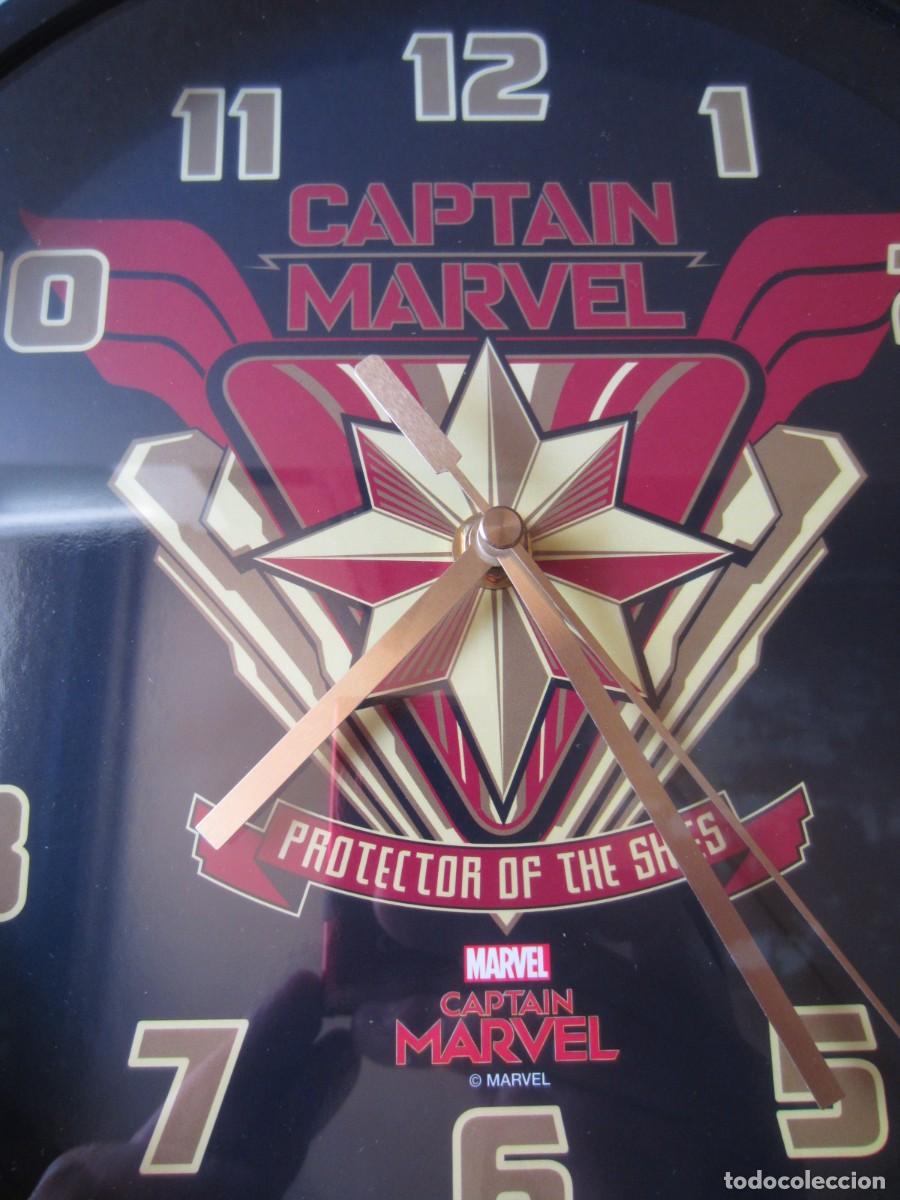 C&oacute;mics: Reloj de Pared Captain Marvel (Miniso) - Foto 4
