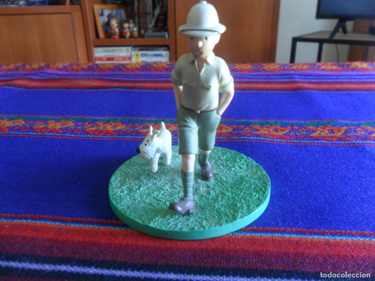 C&oacute;mics: FIGURA PVC TINTIN Y MIL&Uacute; EN EL CONGO. 9 CMS. HERG&Eacute; MOULINSART. PRECIOSA Y MUY RARA.