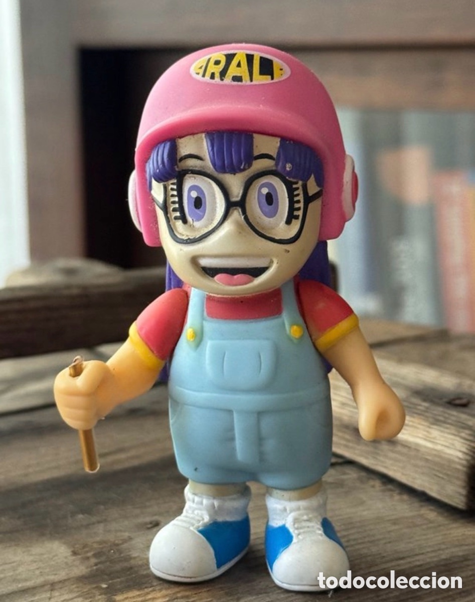 C&oacute;mics: Figura Arale Dr. Slump Oficial 2009
