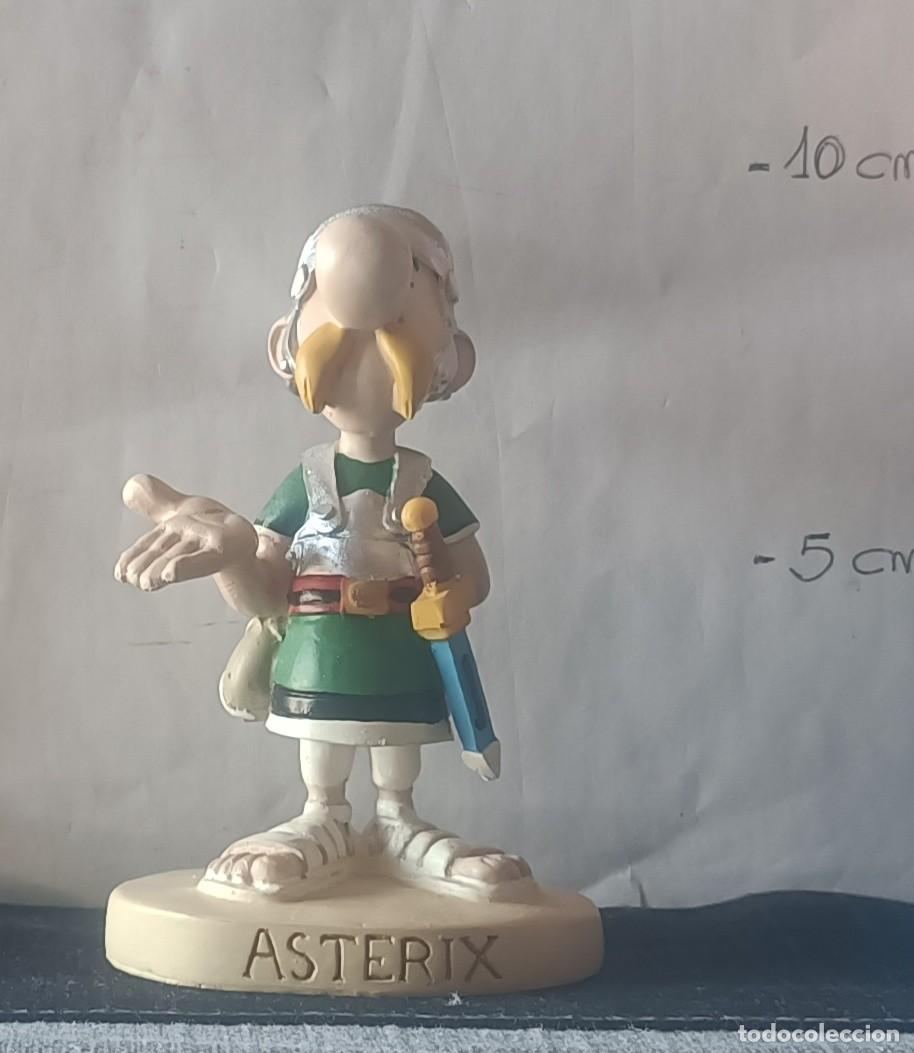 C&oacute;mics: Figura Asterix legionario La Gaule et l'Empire Romain avec Ast&eacute;rix 28 Atlas Plastoy
