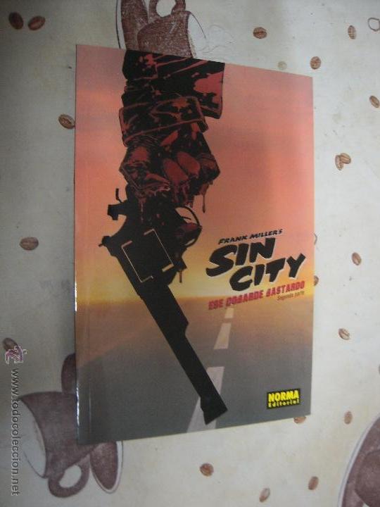 C&oacute;mics: SIN CITY ESE COBARDE BASTARDO 6 - Foto 1