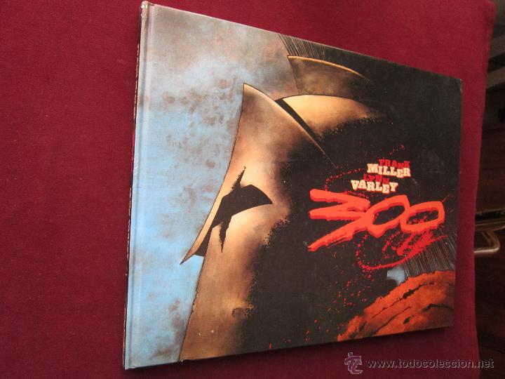 C&oacute;mics: 300. Frank Miller - Lynn Varley. Norma Editorial 2&ordf; ed. 2000 - Foto 1
