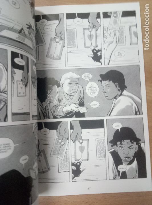 C&oacute;mics: BILLI 99, DE SARAH BYAM Y TIM SALE - Foto 2