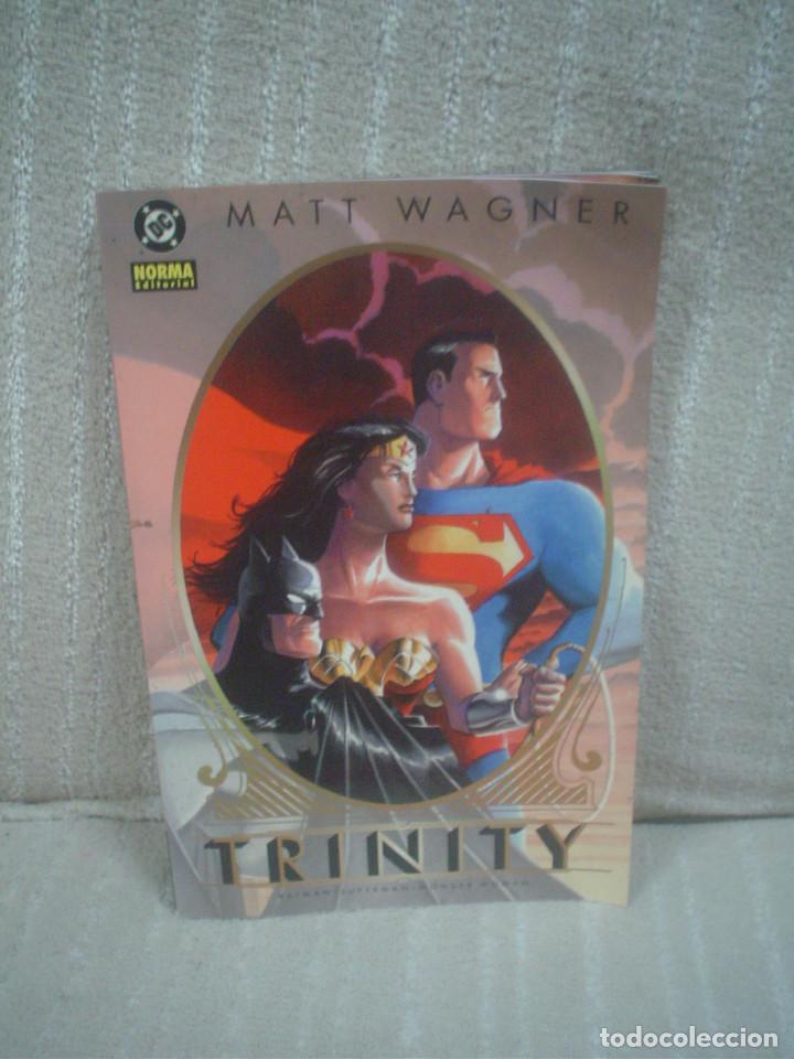 C&oacute;mics: TRINITY - MATT WAGNER - Foto 1