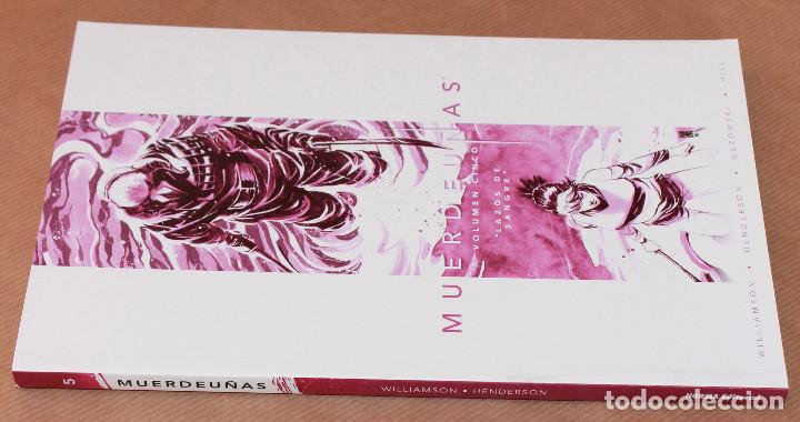C&oacute;mics: MUERDEU&Ntilde;AS 5 - LAZOS DE SANGRE - Norma Ed 2017 - como NUEVO - Foto 2