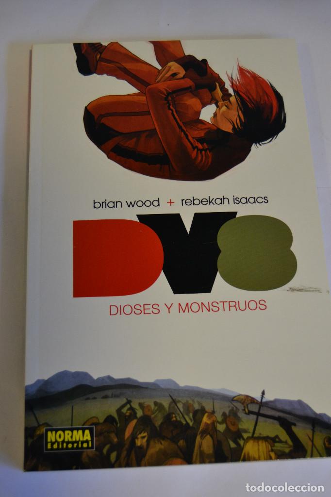 C&oacute;mics: DV8 : DIOSES Y MONSTRUOS. TOMO NORMA. 2011. NUEVO - Foto 1