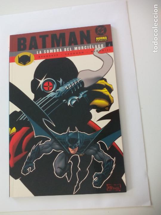 C&oacute;mics: BATMAN. LA SOMBRA DEL MURCI&Eacute;LAGO. N&ordm; 4. NORMA EDITORIAL 2004 - Foto 1