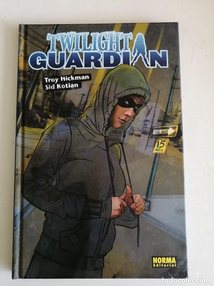 C&oacute;mics: TWILIGHT GUARDIAN - Foto 1