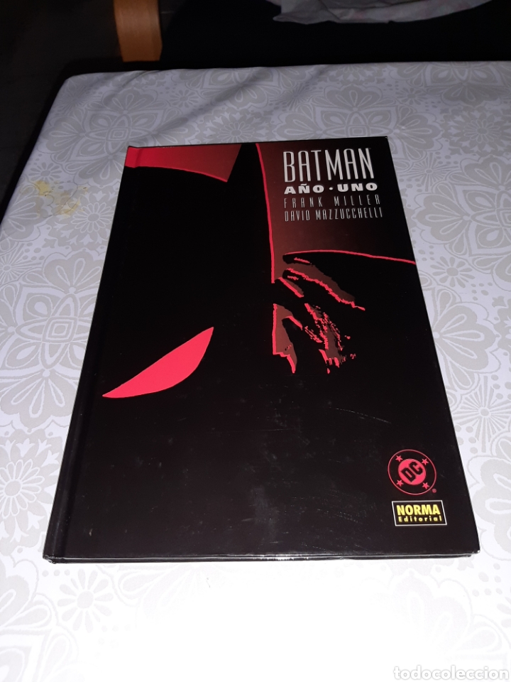 C&oacute;mics: Batman A&ntilde;o Uno Miller Mazzucchelli Norma Editorial - Foto 1