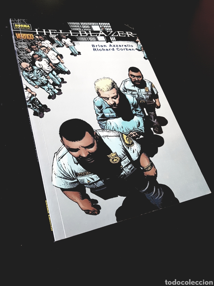 C&oacute;mics: DE KIOSCO HELLBLAZER 220 TIEMPOS DIFICILES TOMO NORMA - Foto 1