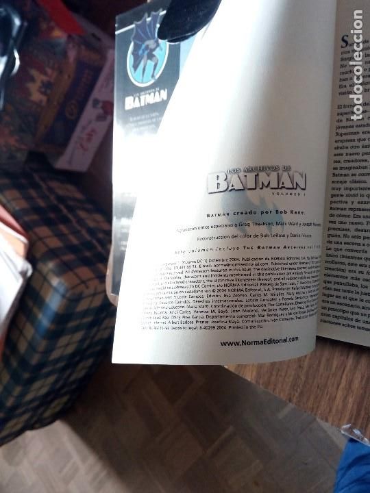 C&oacute;mics: Los Archivos de Batman. Volumen I - Bob Kane - Foto 3