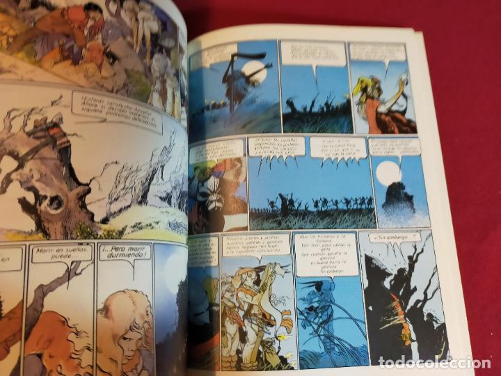 C&oacute;mics: BOURGEON. Los compa&ntilde;eros del Crep&uacute;sculo. 1 - Foto 2