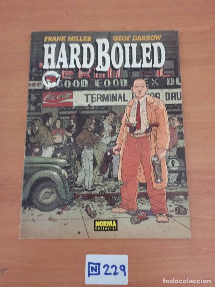 HARD BOILED - NORMA ED. - FRANK MILLER & GEOF DARROW (Tebeos y Comics - Norma - Otros)