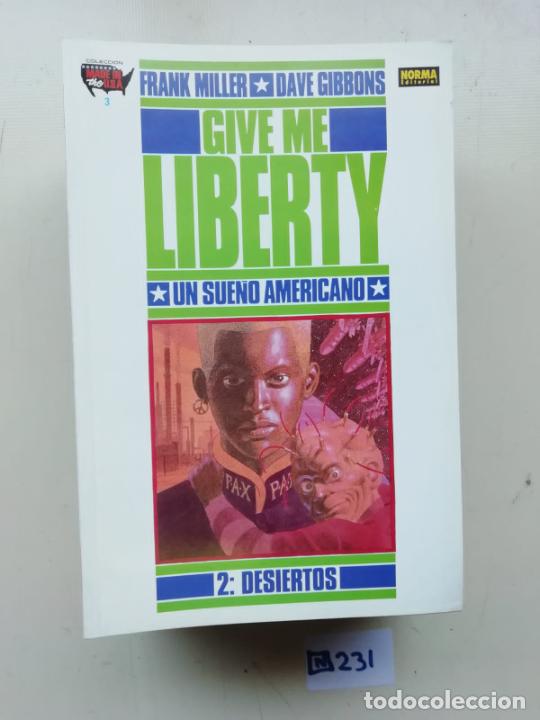 C&oacute;mics: Give Me Liberty - Foto 1