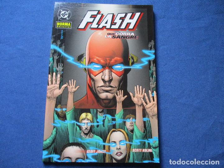 C&oacute;mics: DC / FLASH &middot; QUE CORRA LA SANGRE de GEOFF JOHNS / NORMA - Foto 1