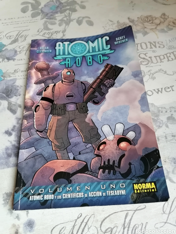 C&oacute;mics: C&Oacute;MIC ATOMIC ROBO VOLUMEN UNO. EDITORIAL NORMA - Foto 1