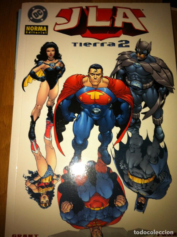 C&oacute;mics: JLA:Tierra 2 Nums. 1 - Foto 1
