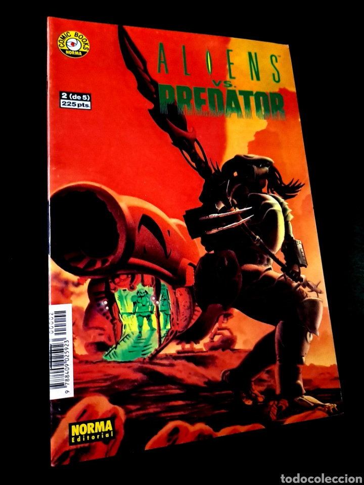 C&oacute;mics: MUY BUEN ESTADO ALIENS VS PREDATOR 2 COMICS NORMA - Foto 1