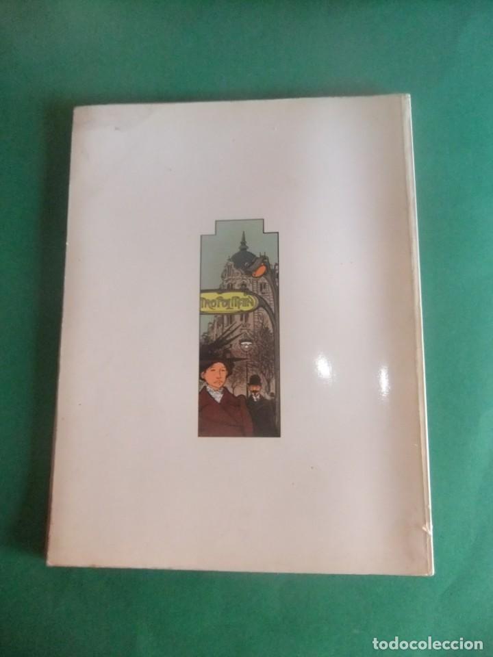 C&oacute;mics: CIMOC EXTRA COLOR N&ordm; 1 LAS AVENTURAS DE ADELE BLANC-SEC ADELE Y LA VESTIA NORMA 1981 - Foto 2