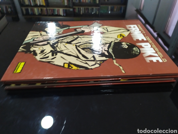 C&oacute;mics: Ernie Pike. Tomos 1 y 2 (de 5). Pratt, Oesterheld - Foto 5