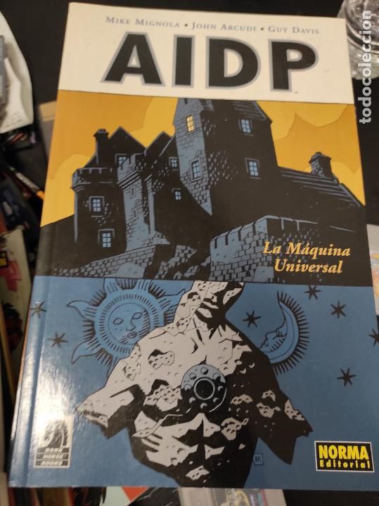 C&oacute;mics: AIDP La M&aacute;quina Universal. Spinoff Hellboy. Mike Mignola. - Foto 1