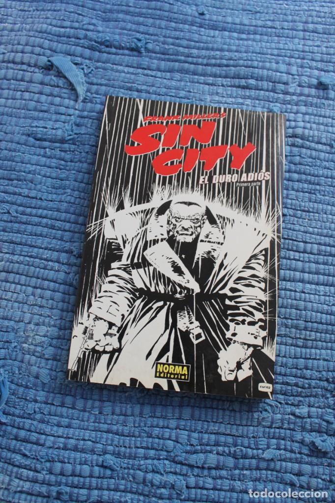 C&oacute;mics: SIN CITY: EL DUROA ADIOS; PRIMERA PARTE; NORMA EDITORIAL - Foto 1