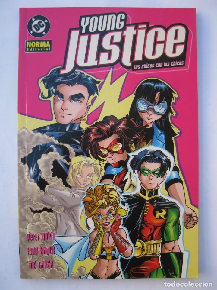 C&oacute;mics: YOUNG JUSTICE - LOS CHICOS CON LAS CHICAS - NORMA EDITORIAL - A&Ntilde;O 2004. - Foto 1