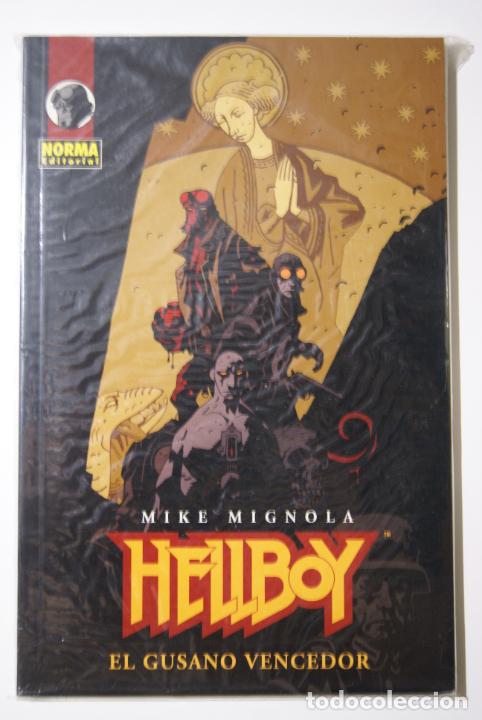 C&oacute;mics: Hellboy : El gusano vencedor . Mike Mignola . Norma Editorial 2002 . R&uacute;stica n&ordm; 5 - Foto 1