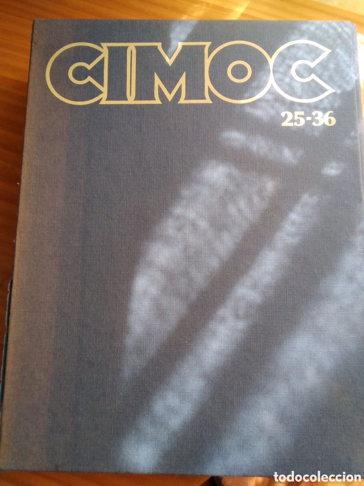 C&oacute;mics: Archivador cimoc comic para los n&uacute;meros 25-36 - Foto 1
