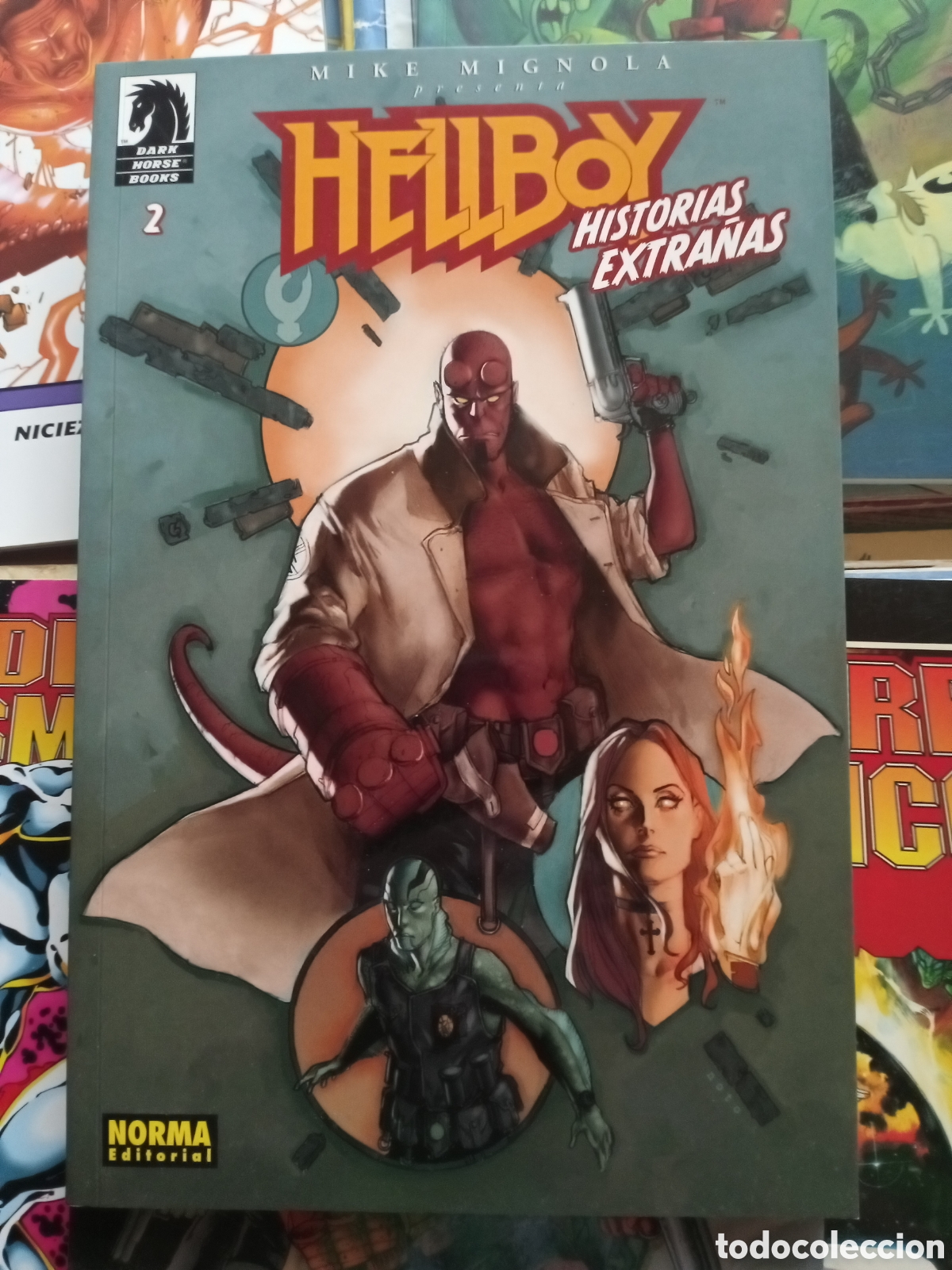 C&oacute;mics: Hellboy Historias extra&ntilde;as tomos 1 y 2 cj86 - Foto 3