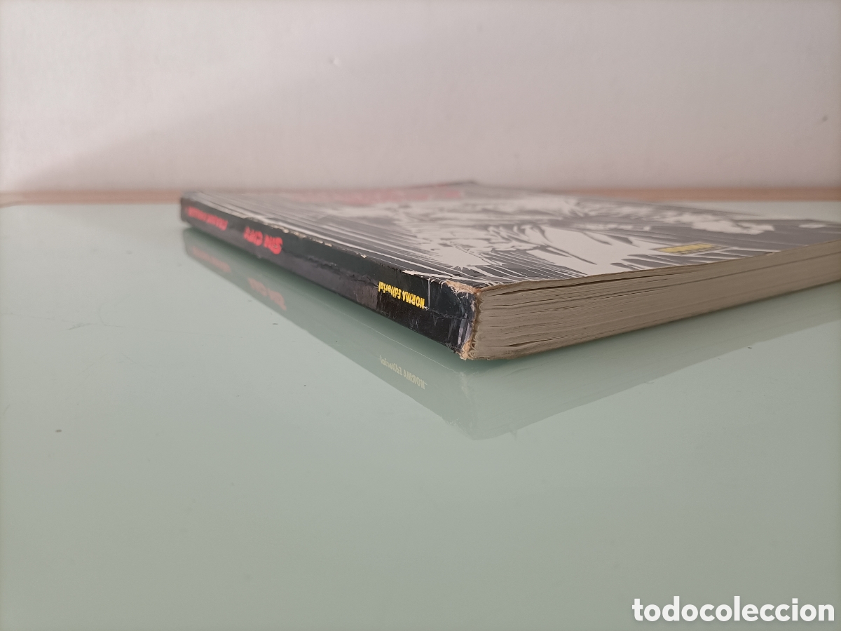 C&oacute;mics: PRIMERAS EDICIONES SIN CITY + MONOGR&Aacute;FICO DE FRANK MILLER - Foto 10