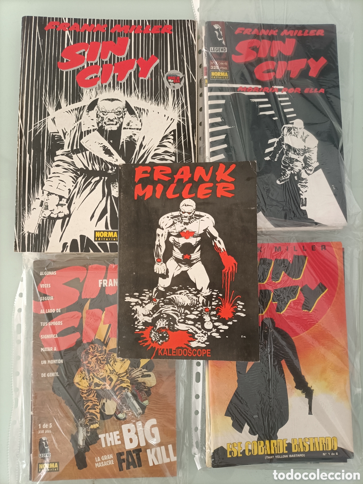 C&oacute;mics: PRIMERAS EDICIONES SIN CITY + MONOGR&Aacute;FICO DE FRANK MILLER - Foto 1