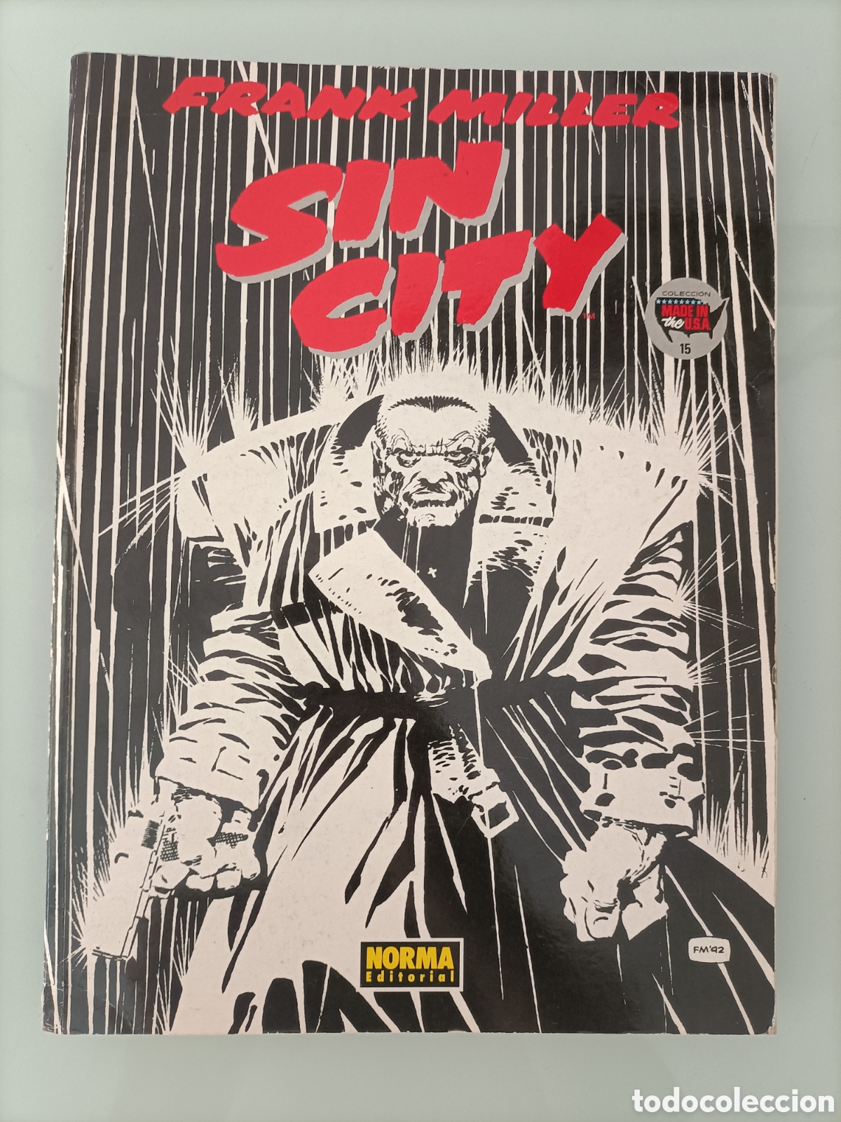 C&oacute;mics: PRIMERAS EDICIONES SIN CITY + MONOGR&Aacute;FICO DE FRANK MILLER - Foto 7