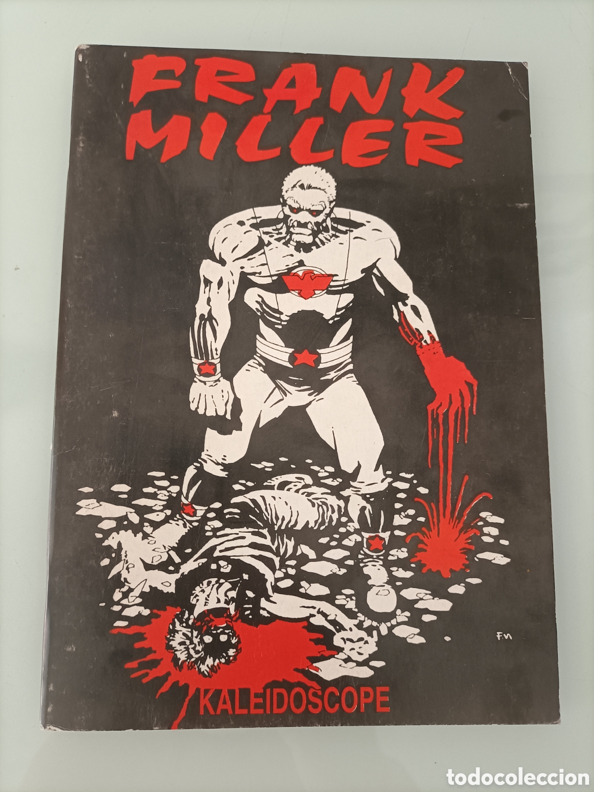C&oacute;mics: PRIMERAS EDICIONES SIN CITY + MONOGR&Aacute;FICO DE FRANK MILLER - Foto 14