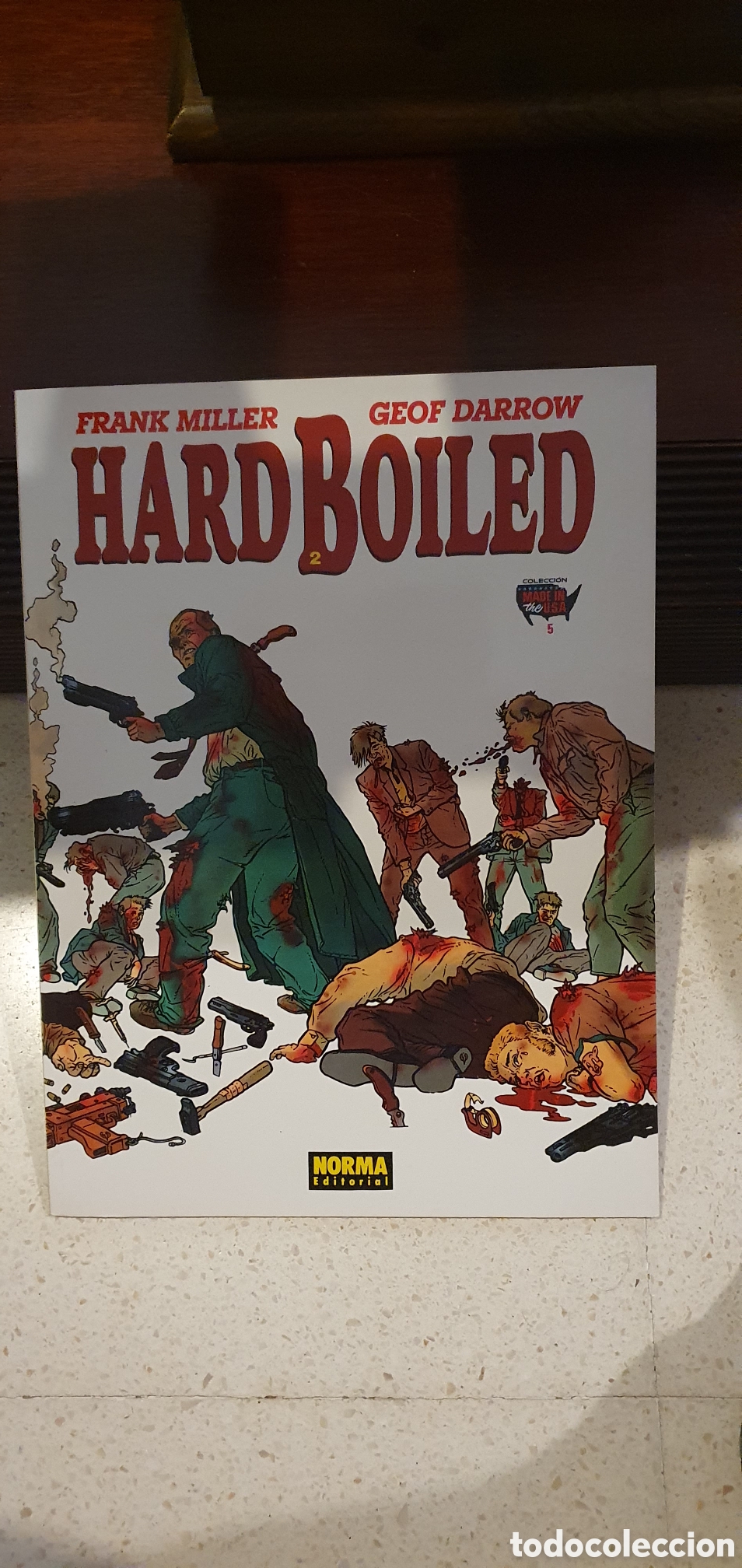C&oacute;mics: Hard boiled .Frank miller - Foto 1