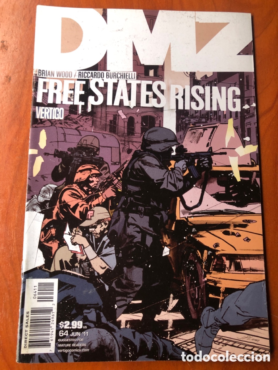 C&oacute;mics: DMZ-COMICS VERTIGO-NUMEROS 62. 64. 71.EN INGLES. - Foto 3
