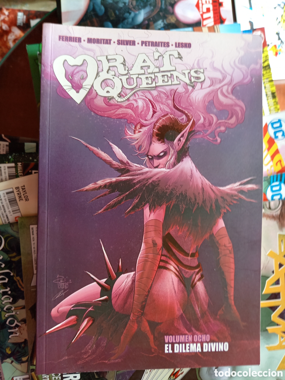 C&oacute;mics: Rat Queens volumen ocho Primera edici&oacute;n cj94 - Foto 1