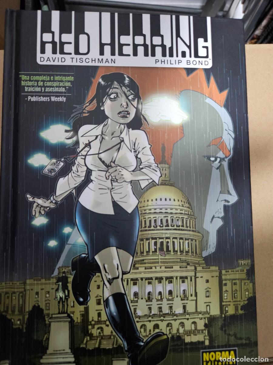 C&oacute;mics: RED HERRING - Foto 1